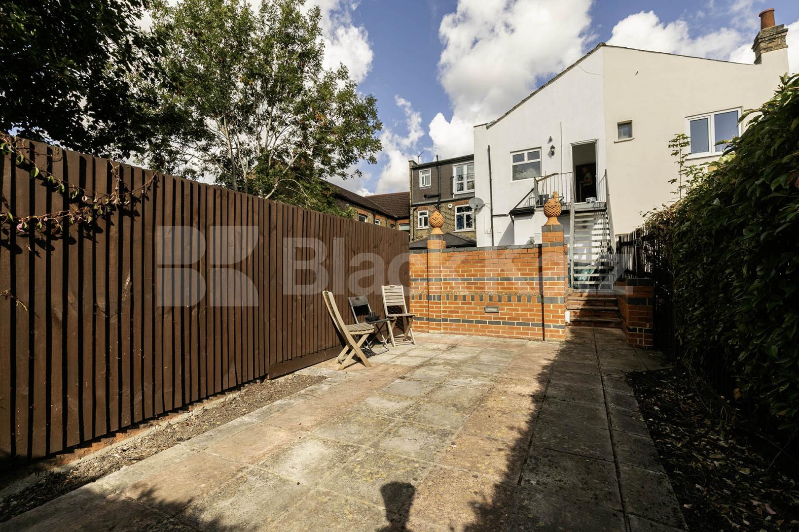 Modern Apartment Little Ealing Lane, South Ealing